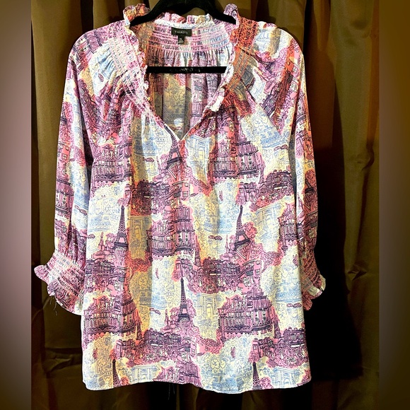 Talbots ladies blouse,size XL,beautiful gathering at the neck and sleeves - Picture 1 of 3